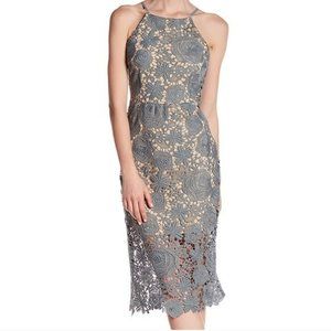 NWT Romeo + Juliet Couture Seafoam Green Woven Open Back Floral Lace Midi Large